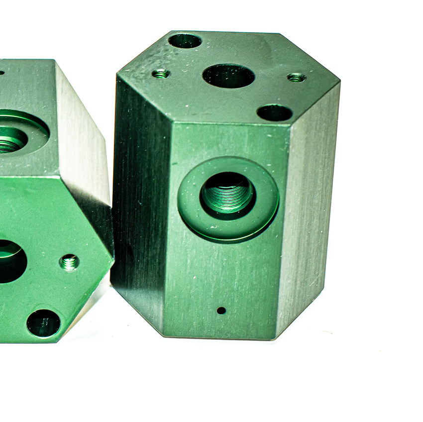 Anodized production part for aerospace industry